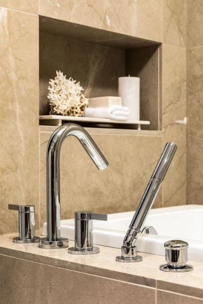 1335 Howe by Onni Group of Companies presale