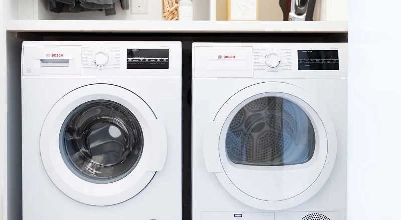 RC at CF Richmond Centre by Cadillac Fairview Corporation and Shape Properties presale