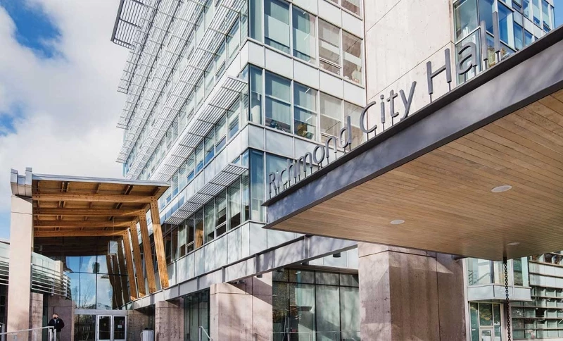 RC at CF Richmond Centre by Cadillac Fairview Corporation and Shape Properties presale