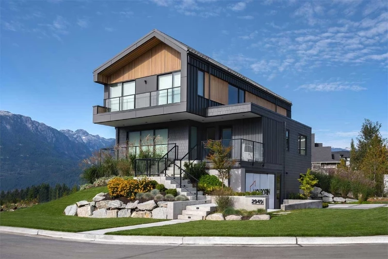 Holborn University Heights by Holborn presale