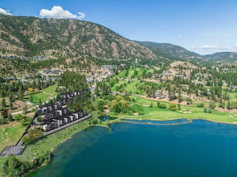 West 61 kelowna by Brightwater Developments presale