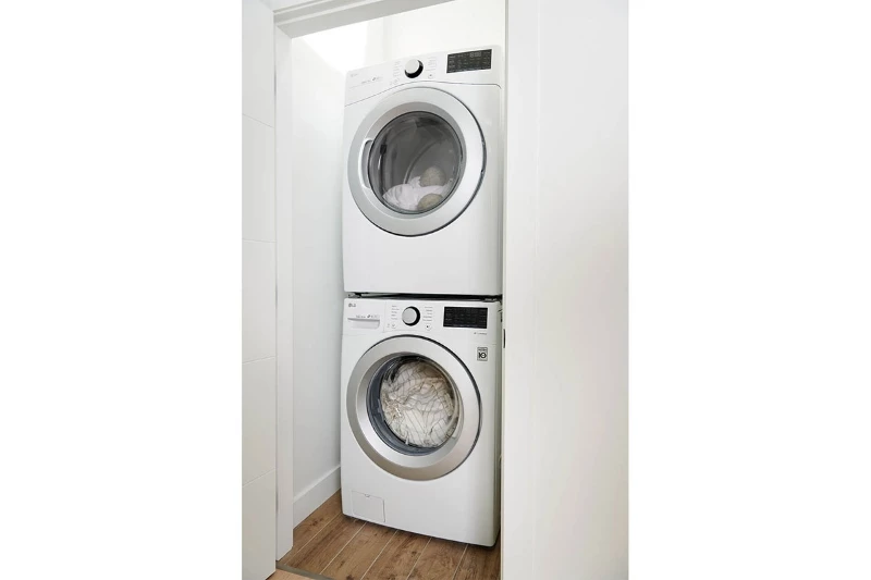 Oku - 64|Oak by Ulmus Development presale